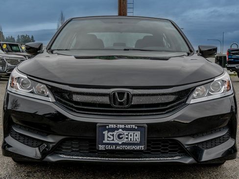 Used 2017 Honda Accord LX image 5