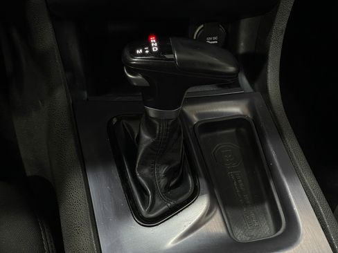 Used 2018 Dodge Charger SXT w/ Blacktop Package RWD image 25