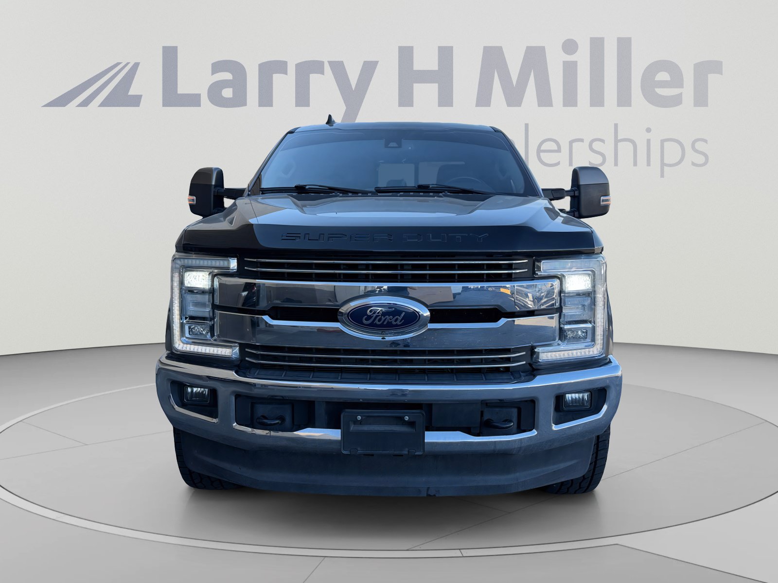 Used 2019 Ford F350 Lariat w/ Lariat Ultimate Package AWD/4WD image 8