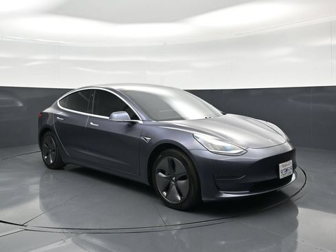 Used 2020 Tesla Model 3 Long Range AWD/4WD image 20