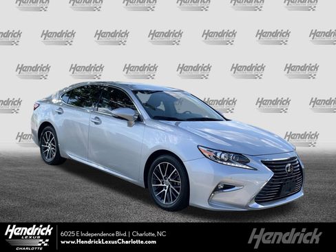 Used 2018 Lexus ES 350 w/ Luxury Package w/Wood Trim FWD image 1