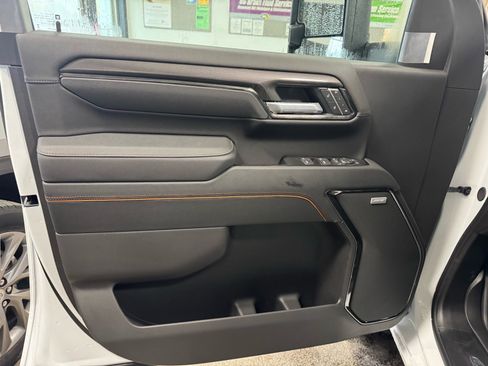 New 2026 GMC Sierra 2500 AT4 image 16