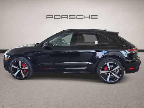 Used 2025 Porsche Macan S AWD/4WD image 2