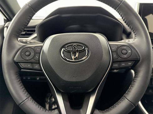Certified 2024 Toyota RAV4 SE image 17