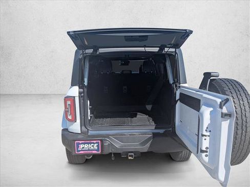 Used 2024 Ford Bronco Outer Banks AWD/4WD image 7
