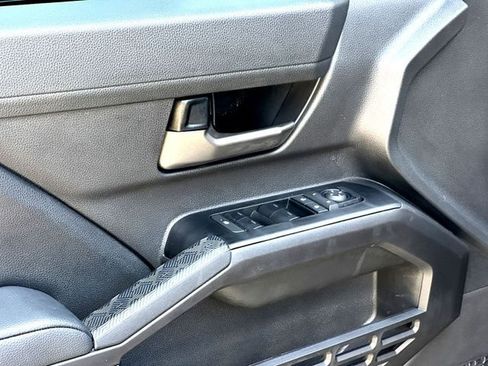 Used 2026 Toyota Tacoma TRD Sport RWD image 11