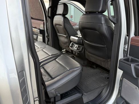 Used 2022 Ford F150 Lariat image 31