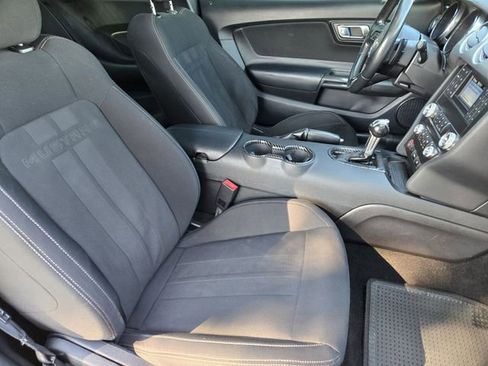 Used 2019 Ford Mustang GT image 14