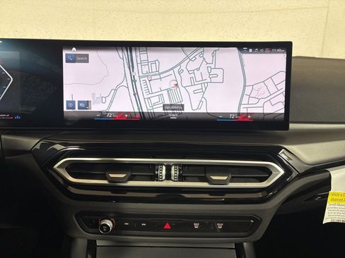 Certified 2024 BMW 230i Coupe w/ Convenience Package image 12