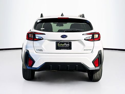 Used 2024 Subaru Crosstrek 2.0i Premium image 7