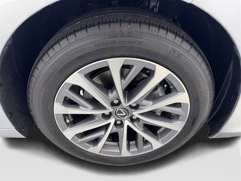 Used 2024 Lexus ES 350 image 79