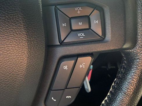 Used 2015 Ford F150 XLT w/ Equipment Group 302A Luxury image 17