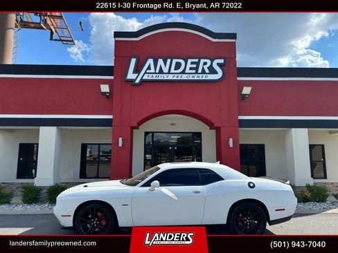 Used 2017 Dodge Challenger R/T Plus RWD image 1