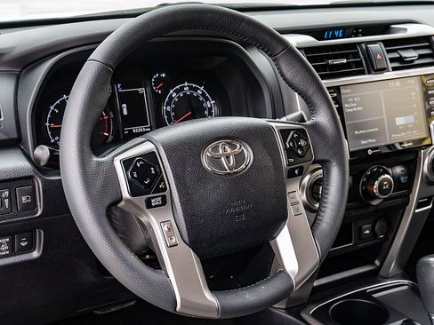 Used 2022 Toyota 4Runner SR5 RWD image 24