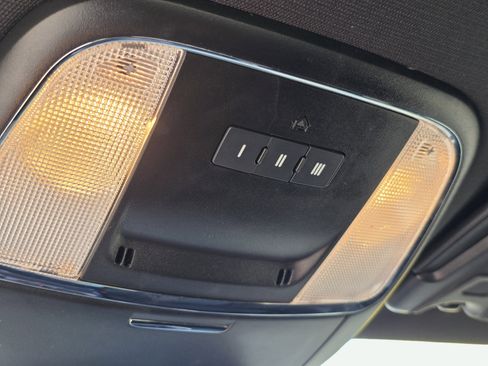 Used 2022 Dodge Charger GT image 29