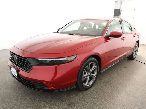 Used 2024 Honda Accord EX image 1