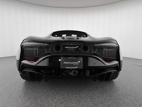 New 2025 McLaren Artura image 5