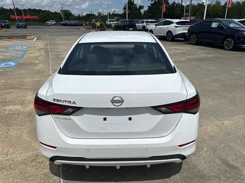 Used 2025 Nissan Sentra S FWD image 6