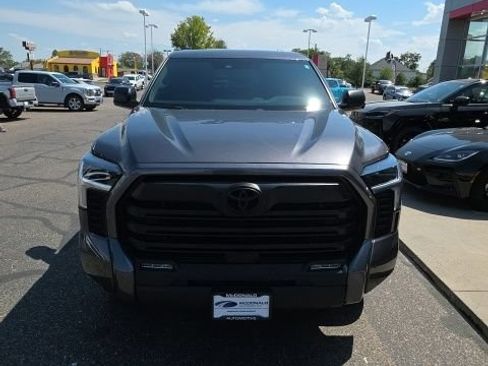 Used 2025 Toyota Tundra SR5 w/ SR5 Convenience Package AWD/4WD image 9