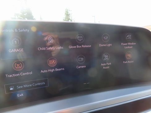 Used 2024 Cadillac Lyriq Luxury image 30