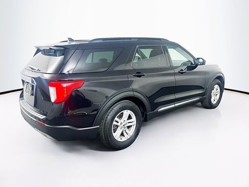 Used 2022 Ford Explorer XLT w/ Equipment Group 202A RWD image 9