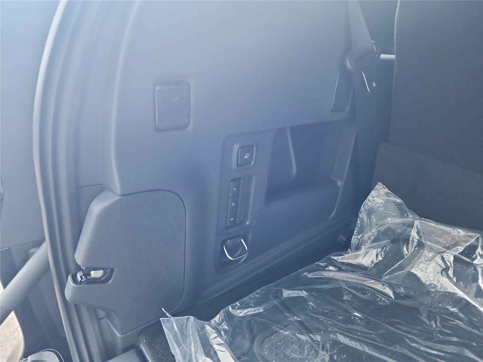 New 2027 Ford Expedition Active RWD image 20