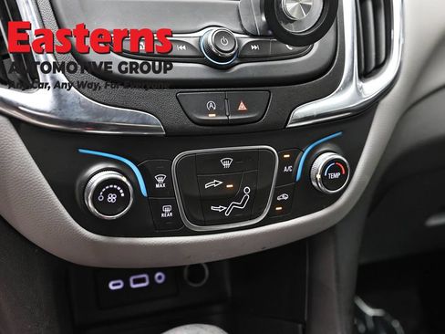 Used 2024 Chevrolet Equinox LS w/ Driver Confidence II Package FWD image 20