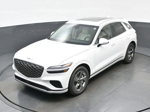 New 2026 Genesis GV70 2.5T Select image 21