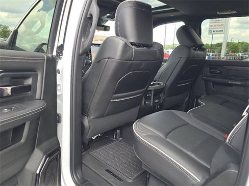 New 2025 RAM 3500 Limited image 5