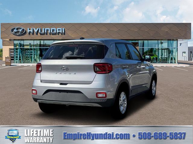 New 2026 Hyundai Venue SE FWD image 7