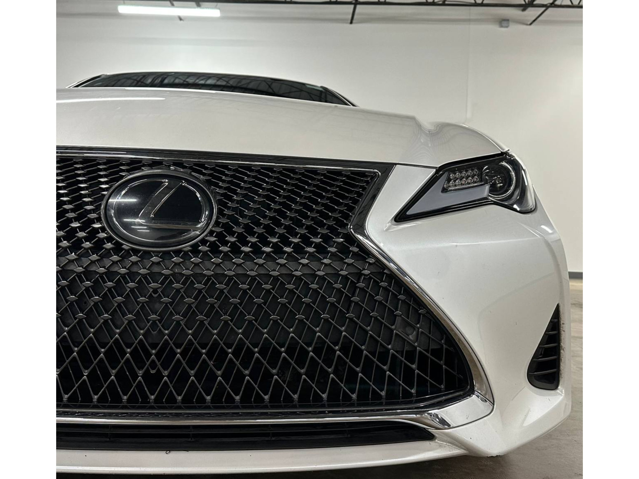 Used 2020 Lexus RC 350 w/ Premium Package RWD image 5