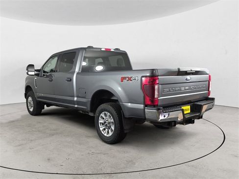 Used 2022 Ford F250 XLT w/ XLT Value Package image 3