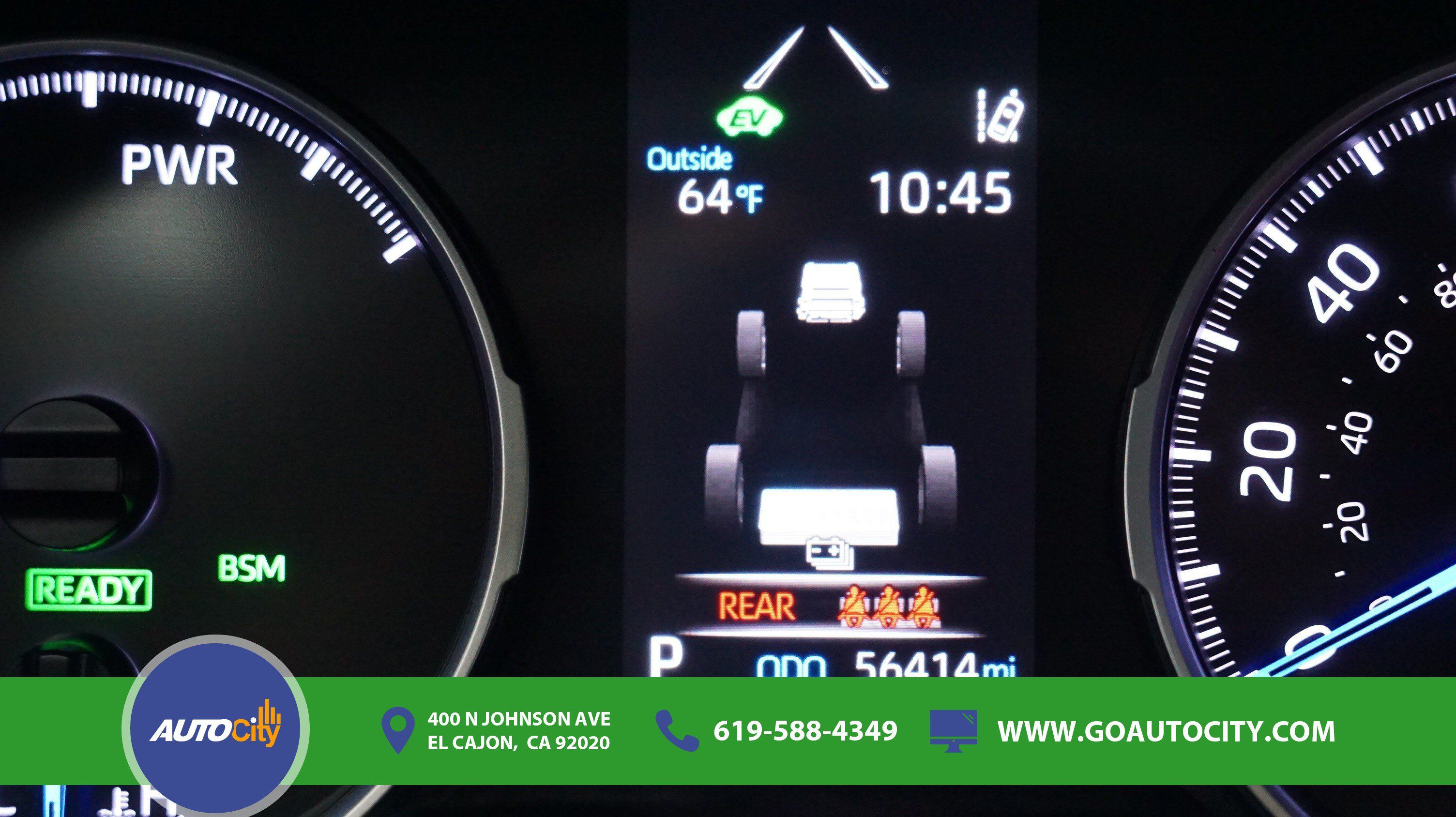 Used 2020 Toyota RAV4 XLE w/ Convenience Package AWD/4WD image 3