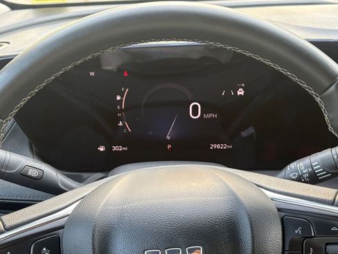 Used 2025 Buick Encore GX Preferred FWD image 39