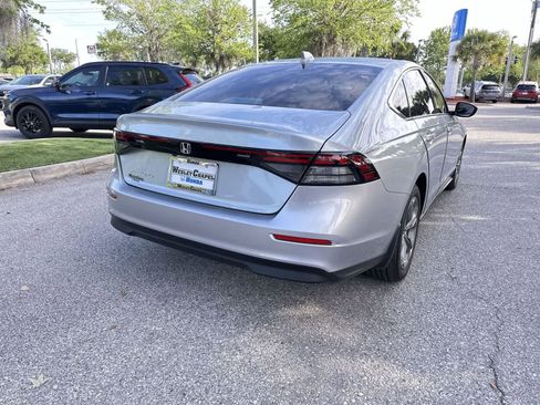 Used 2024 Honda Accord EX image 6