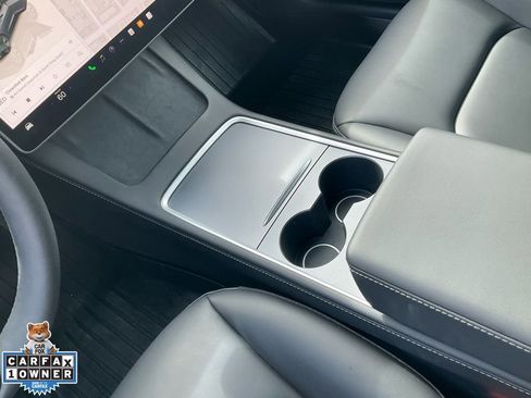 Used 2023 Tesla Model 3 Standard Range image 43