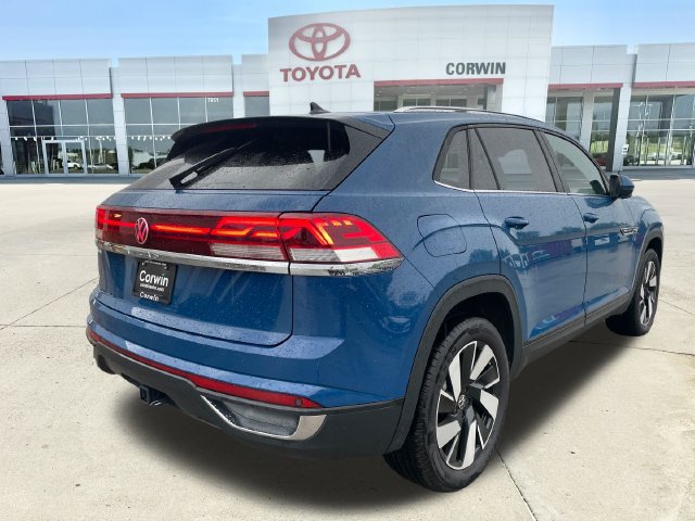 Used 2026 Volkswagen Atlas Cross Sport SE FWD image 5