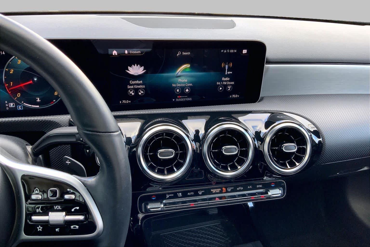 Used 2019 Mercedes-Benz A 220 4MATIC image 7