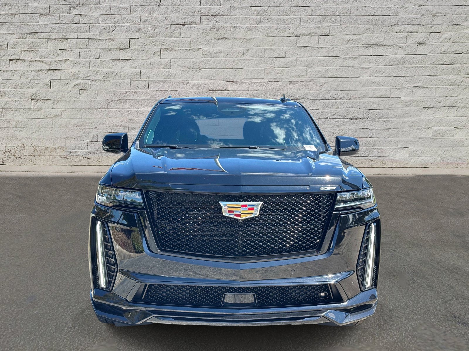 Certified 2024 Cadillac Escalade V w/ LPO, Floor Liner Package AWD/4WD image 7