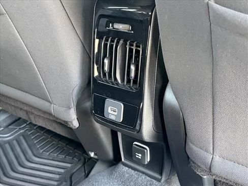 Used 2024 Jeep Compass Sport AWD/4WD image 11