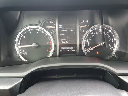 Used 2022 Toyota 4Runner Limited AWD/4WD image 18