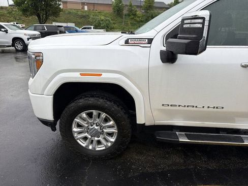 Used 2023 GMC Sierra 2500 Denali AWD/4WD image 7