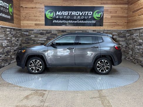 Used 2022 Jeep Compass Limited image 6