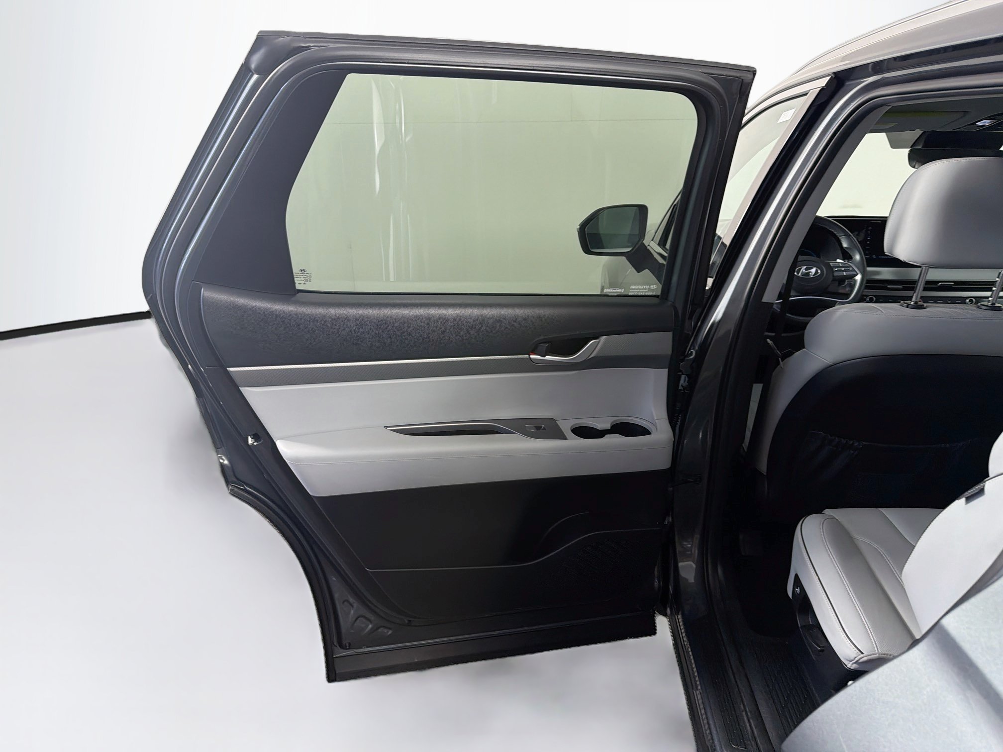 Used 2025 Hyundai Palisade SEL FWD image 27