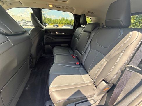 Used 2025 INFINITI QX60 Pure FWD image 12