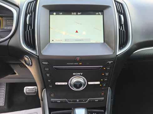 Used 2018 Ford Edge Sport w/ Technology Package AWD/4WD image 27
