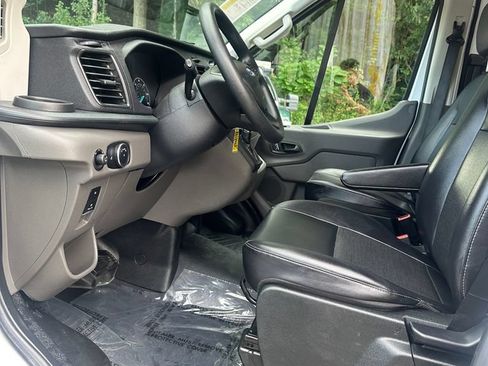 Used 2025 Ford Transit 250 148 High Roof Extended RWD image 11