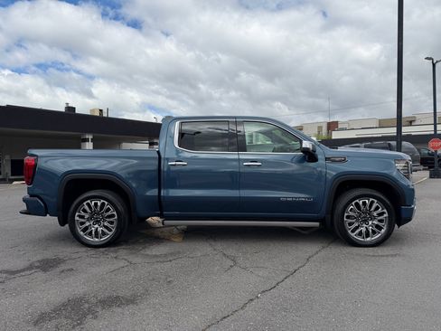 Used 2024 GMC Sierra 1500 Denali Ultimate AWD/4WD image 2