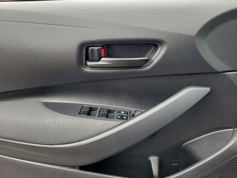 Used 2024 Toyota Corolla LE FWD image 17