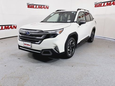 New 2025 Subaru Forester Limited w/ Popular Package image 2